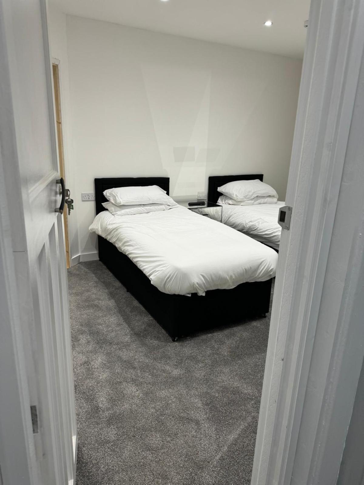 New Station Bed and Breakfast Newport  Exteriör bild