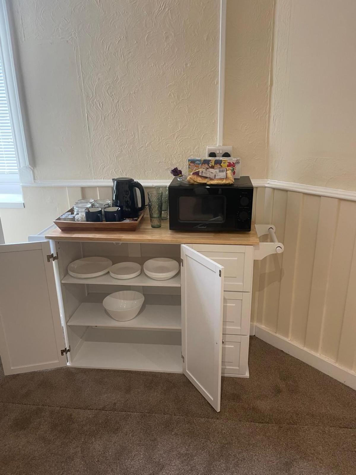 New Station Bed and Breakfast Newport  Exteriör bild